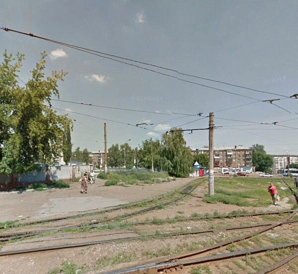 Банкомат Башкомснаббанка по адресу ул. Коммунаров, д. 61, ТЦ «Тополя цоколь»