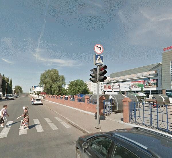 Банкомат Башкомснаббанка по адресу ул. Российская, д. 23