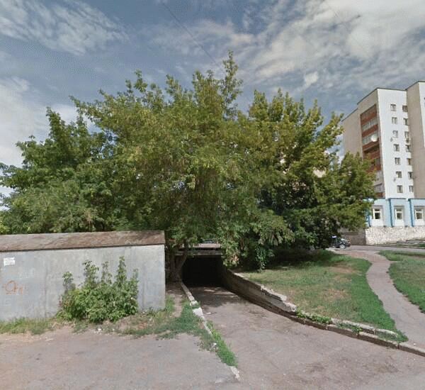 Банкомат ИнвестКапиталБанка по адресу ул. Жукова, д. 29, ЦТиО «Простор»