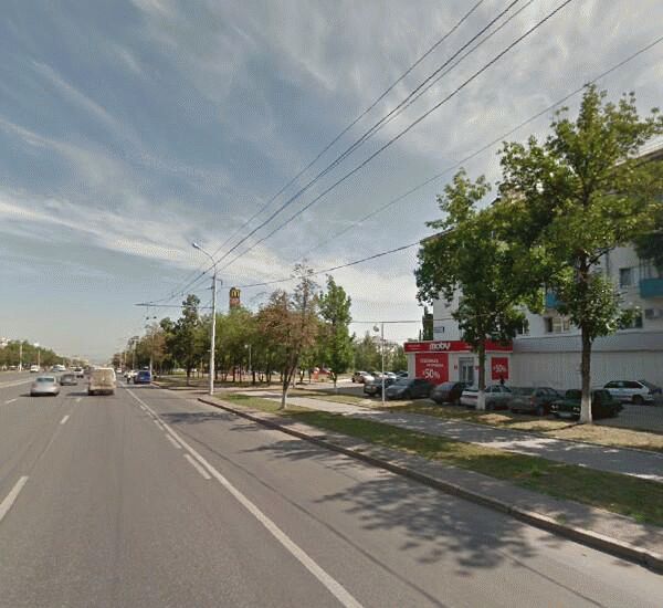 Банкомат банка Уралсиб по адресу просп. Октября,  д. 136