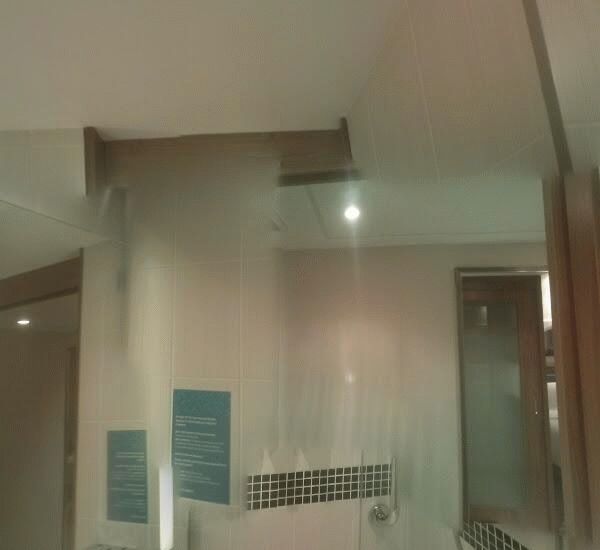 Банкомат Сбербанка России по адресу ул. 50-летия Октября 17