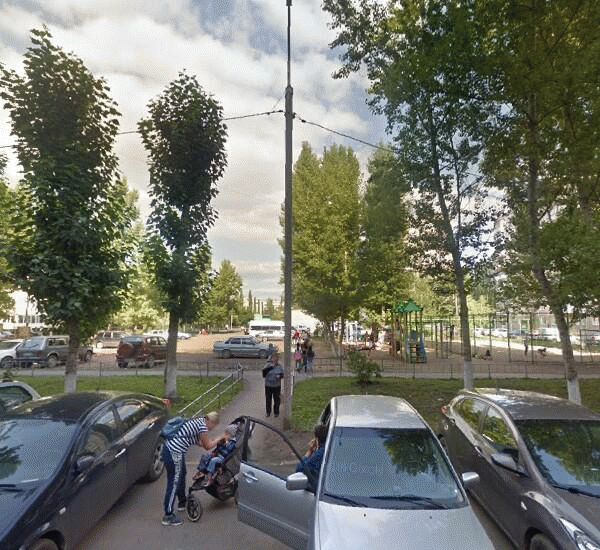 Отделение Совкомбана по адресу ул. Баязита Бикбая,  д. 33